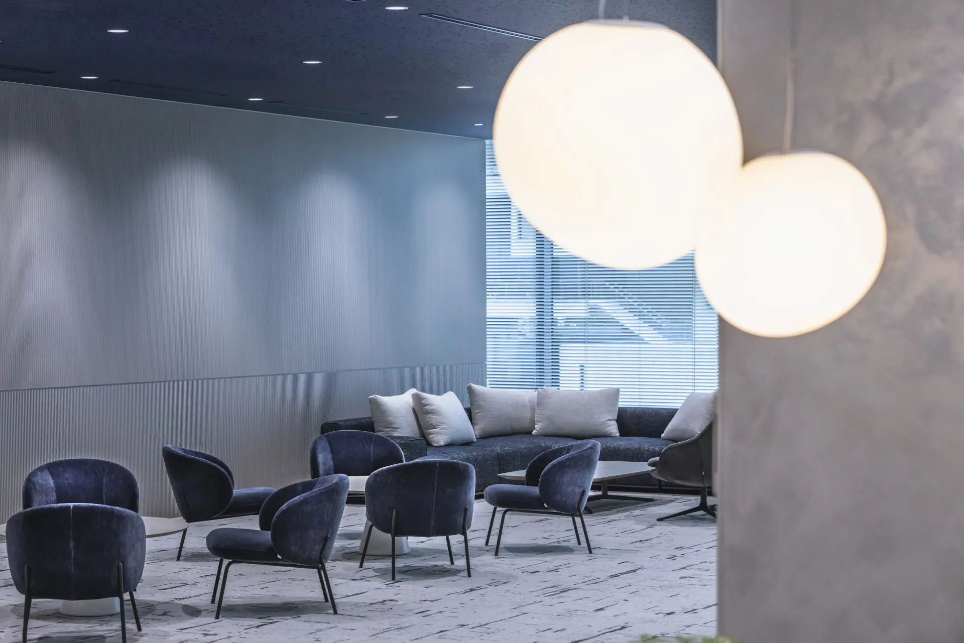 企業と個人、双方の成長を育む有機的なオフィス