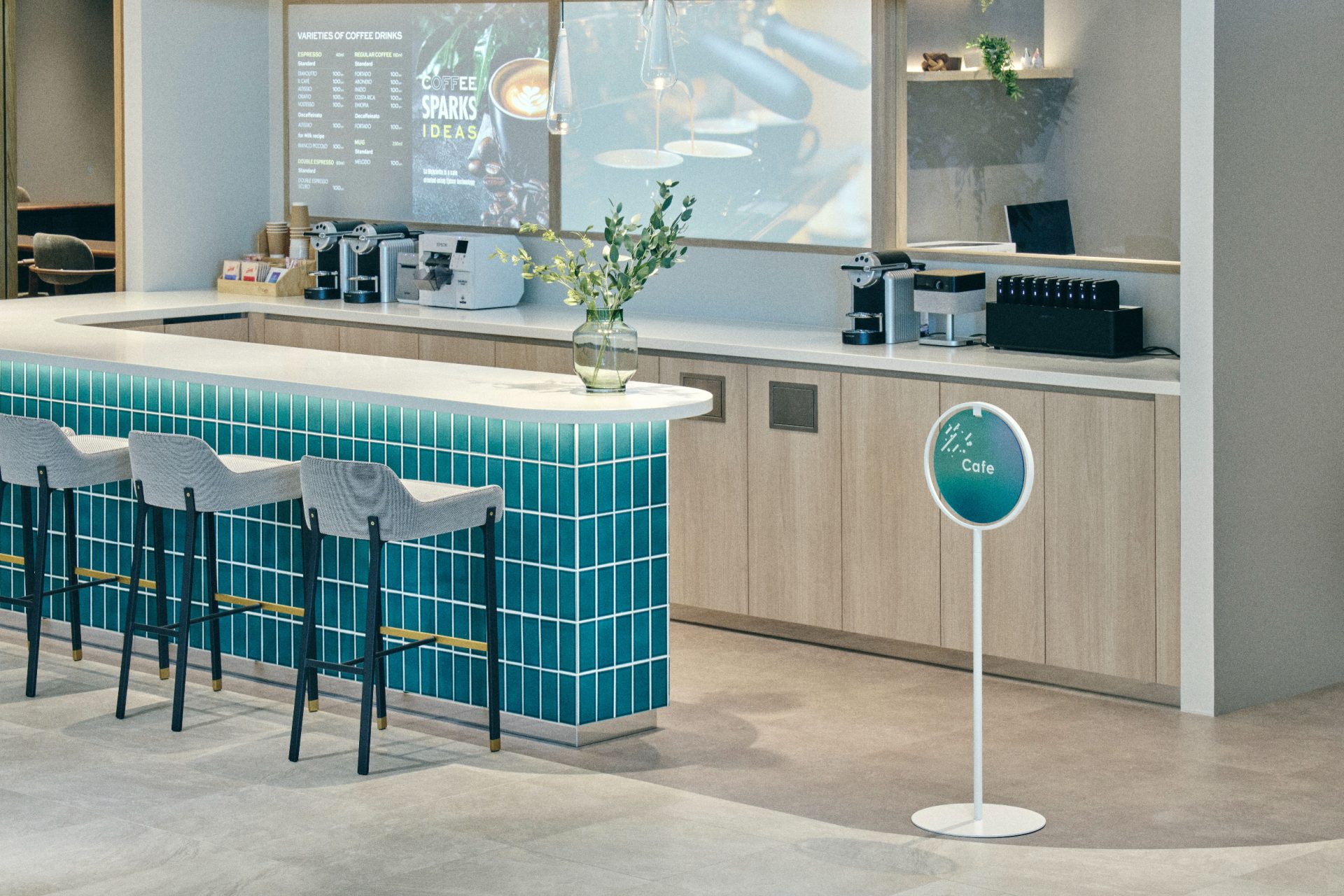 アイデアの源となる、共創空間