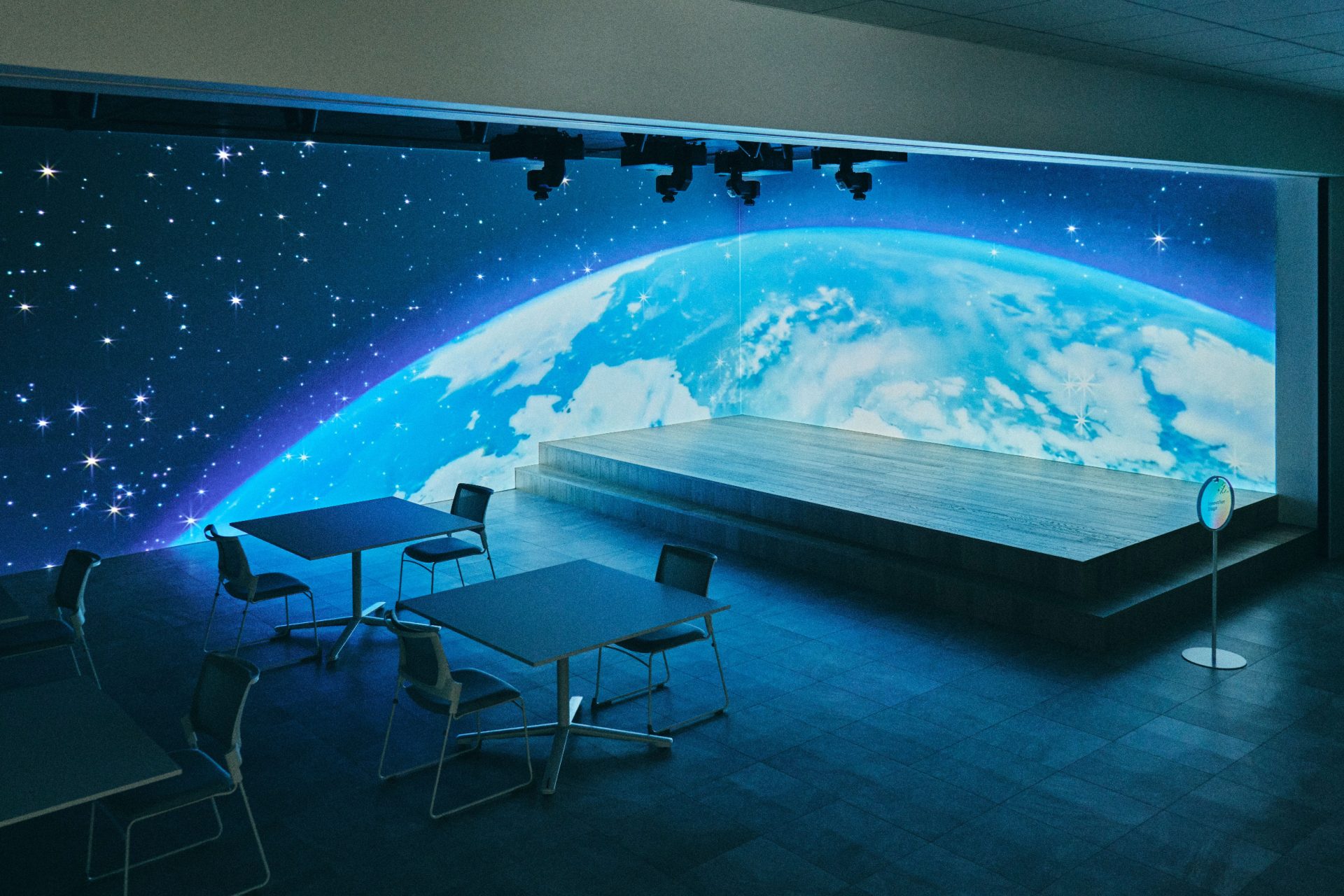 アイデアの源となる、共創空間